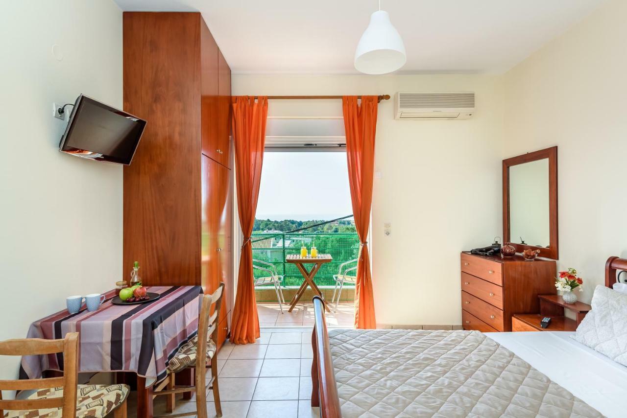 Golden Beach Hill Apartments Kato Daratso Exterior foto